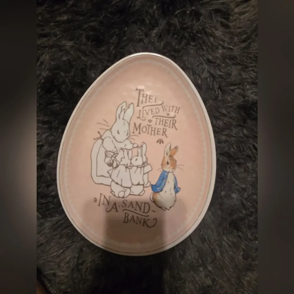Peter The Rabbit Pottery Barn Kids Plate & Tote Bag